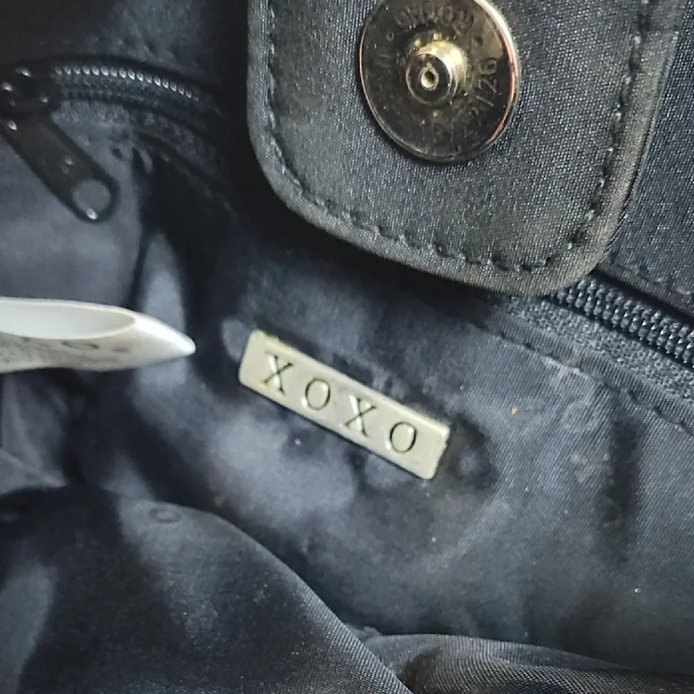 XOXO Vintage 90S Black Small Bag with Plush Fur‎